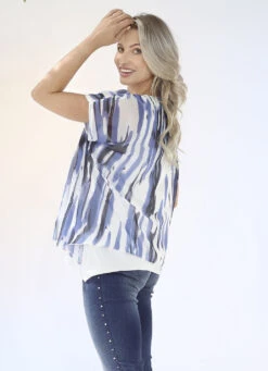 Doppellagiges Shirt Mit Silberfarbenen Plättchen -Angebote Trend Seele Store doppellagiges shirt mit silberfarbenen plaettchen farbe weiss blau schwarz groesse 034 2