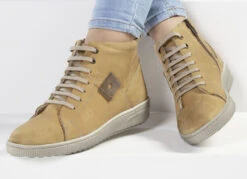 ELENA EDEN Schnür-Bootie Aus Nubukleder 14 ELENA EDEN Schnür-Bootie Aus Nubukleder -Angebote Trend Seele Store elena eden schnuer bootie aus nubukleder farbe curry groesse 037 1