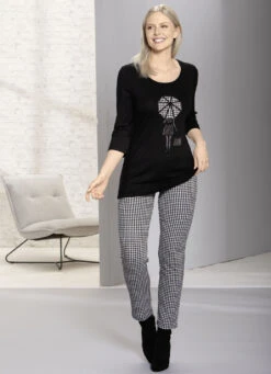 Hübsches Shirt Mit Aufwendiger Applikation 7 Hübsches Shirt Mit Aufwendiger Applikation -Angebote Trend Seele Store huebsches shirt mit aufwendiger applikation farbe schwarz groesse 036 3