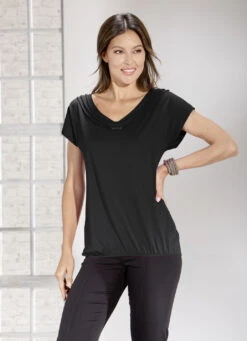 Hübsches Shirt Mit Zierbänder In 3 Farben -Angebote Trend Seele Store huebsches shirt mit zierbaender in 3 farben farbe schwarz groesse 040