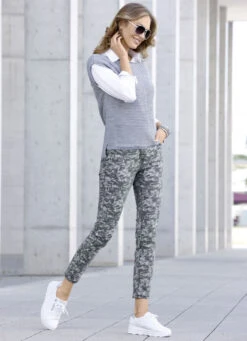 Jeans Mit Camouflage-Dessinierung -Angebote Trend Seele Store jeans mit camouflage dessinierung farbe anthrazit grau groesse 023 4