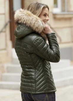 Lederkurzjacke Von „Cabrini“ -Angebote Trend Seele Store lederkurzjacke von cabrini farbe antik dunkelgruen groesse 036 2