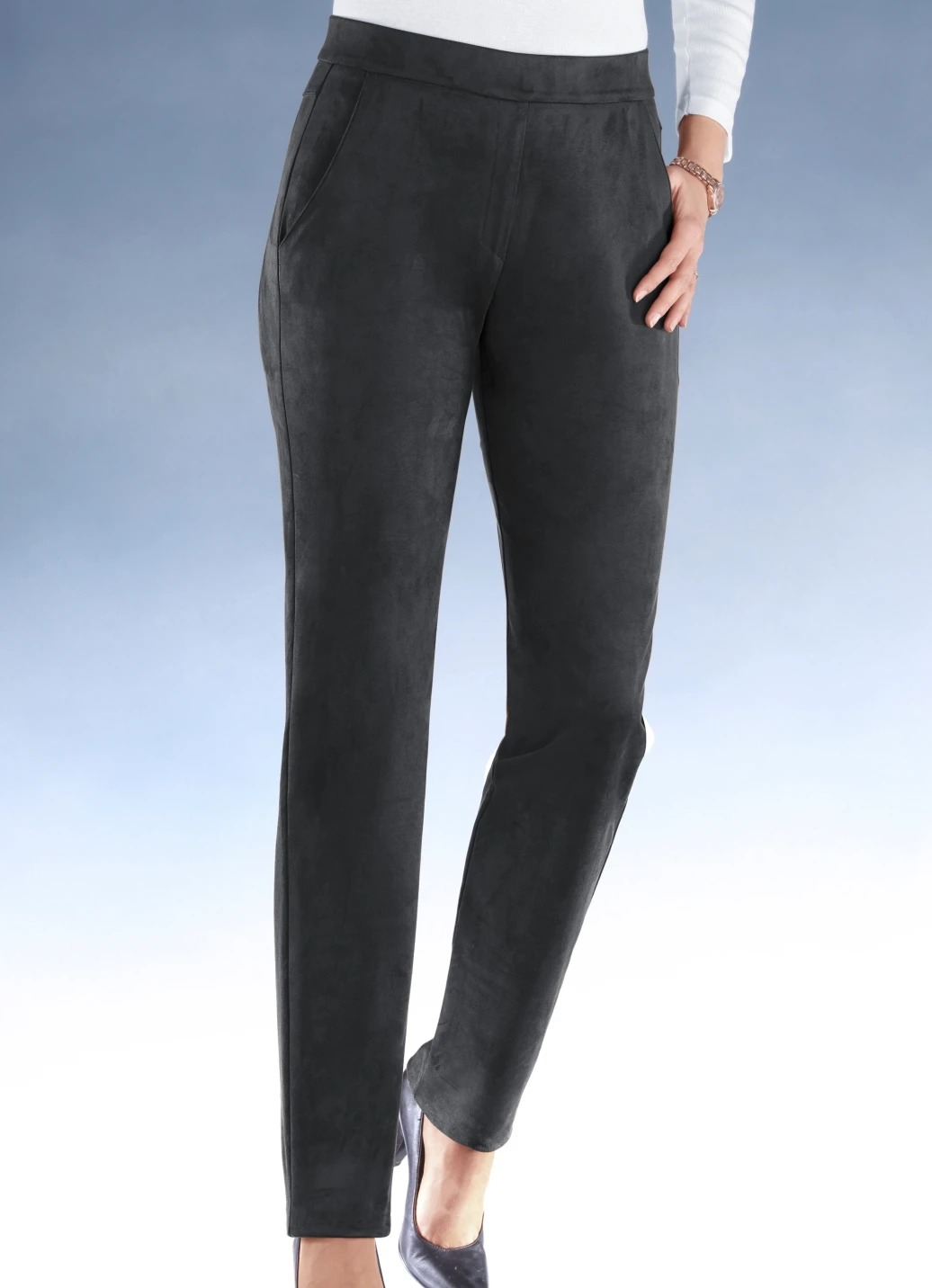 Trendige, Samtweiche Hose 3 Trendige, Samtweiche Hose – Bild 3