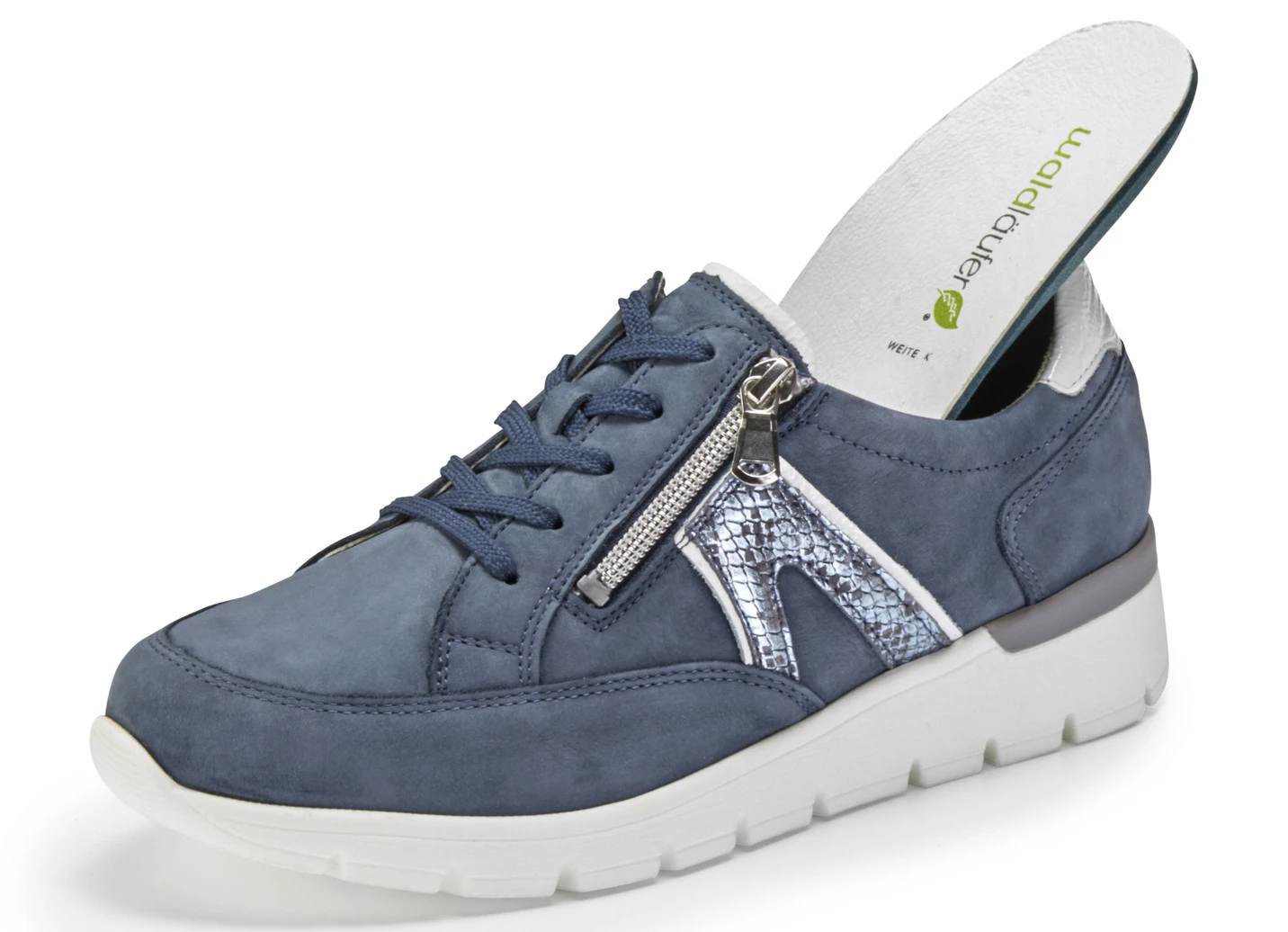 Waldläufer Schnürschuh Mit Geprägten Einsätzen In Altsilber 2 Waldläufer Schnürschuh Mit Geprägten Einsätzen In Altsilber – Bild 2